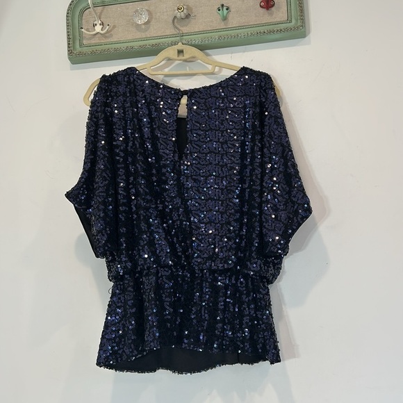 Xscape MidNight blue holiday sequin cold shoulder evening blouse size 14 plus - Picture 5 of 7